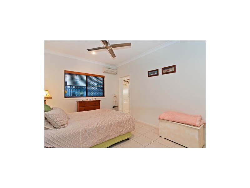 24 East Park Ridge Drive, Brinsmead QLD 4870