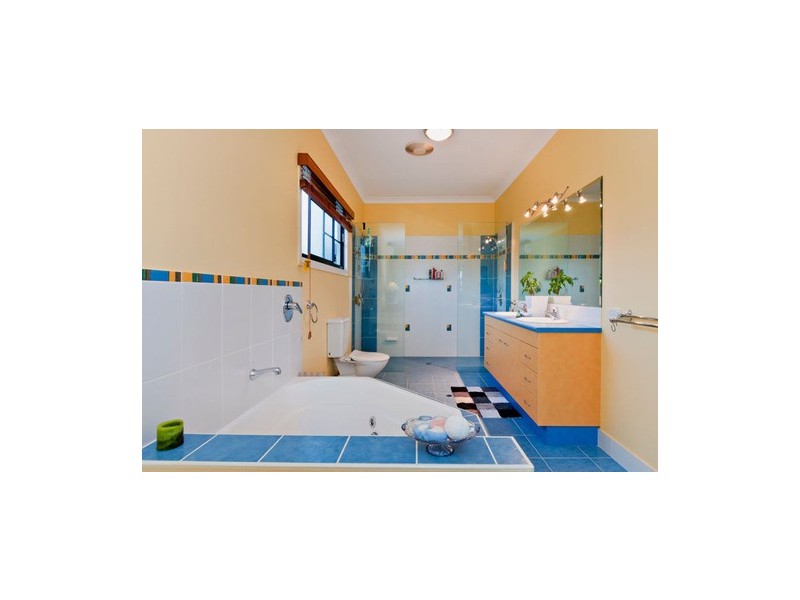 24 East Park Ridge Drive, Brinsmead QLD 4870