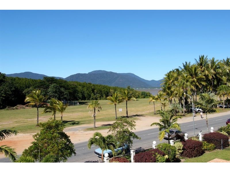 Unit 21/293-295 The Esplanade Esplanade, Cairns QLD 4870