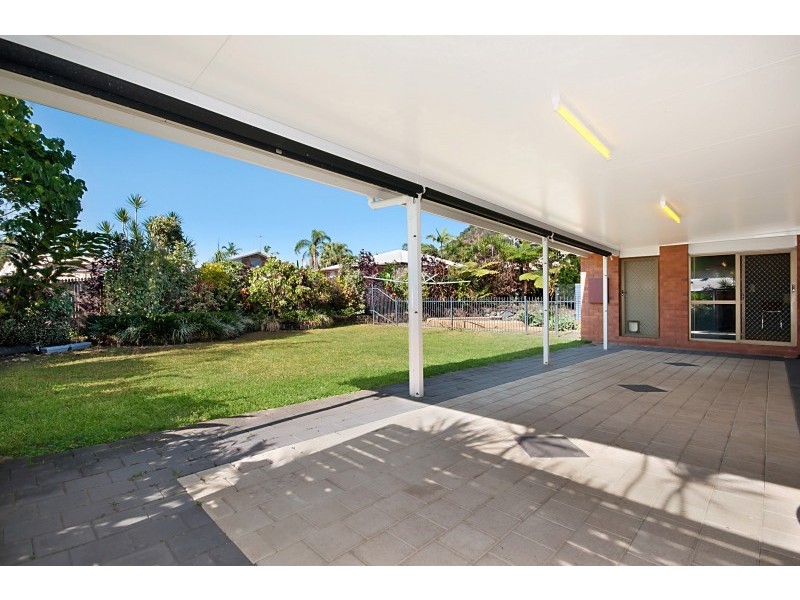 18 Kestrel Street, Bayview Heights QLD 4868