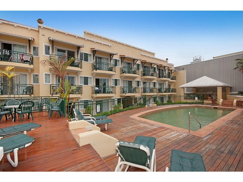 Unit 40/62 Abbott Street, Cairns City QLD 4870