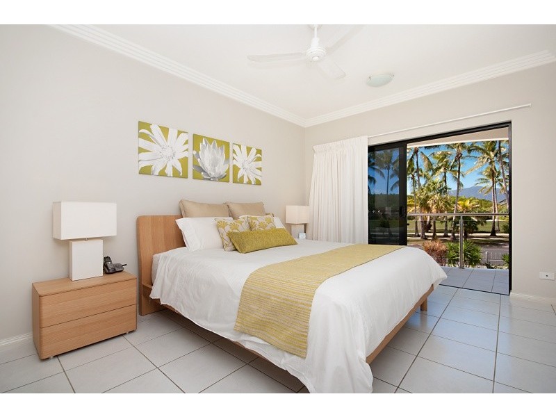 Unit 9/291 The Esplanade, Cairns QLD 4870