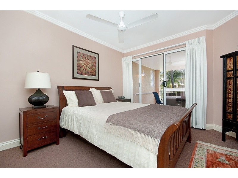 72-80 Kowinka Street, Cairns QLD 4870