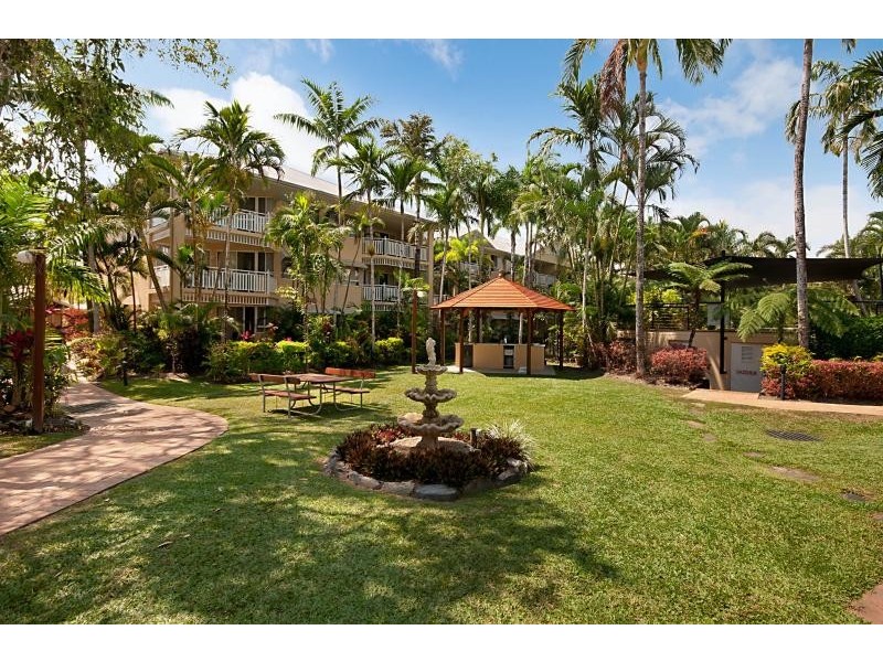 72-80 Kowinka Street, Cairns QLD 4870