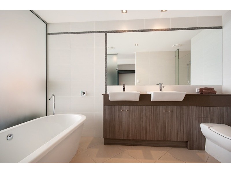 Unit 501/93 Moore Street, Trinity Beach QLD 4879