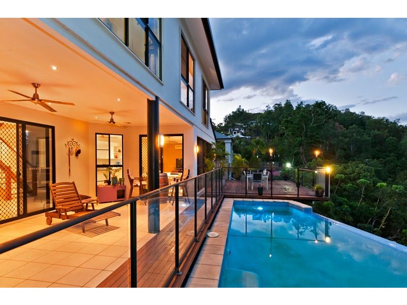 24 East Parkridge Drive, Brinsmead QLD 4870