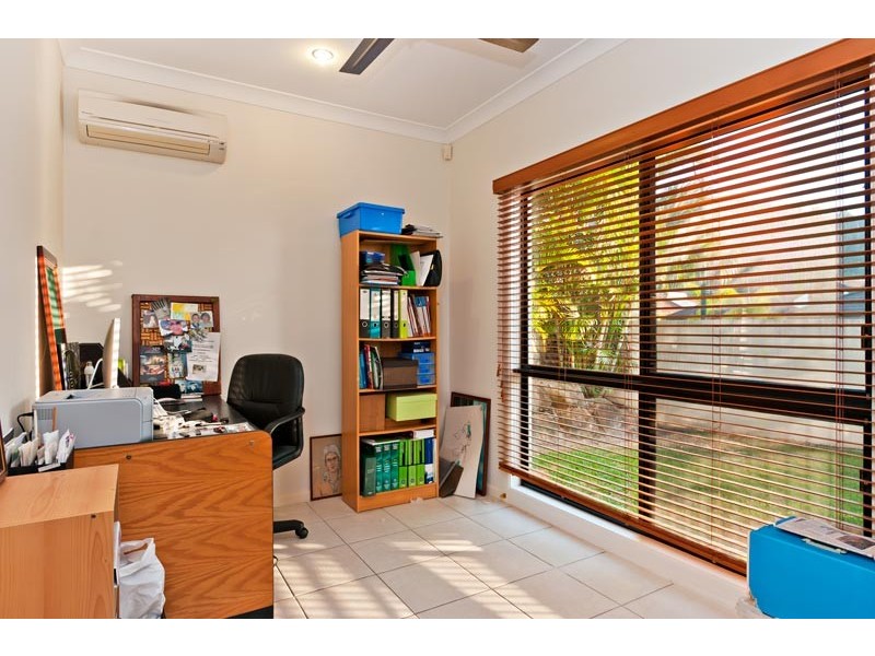 24 East Parkridge Drive, Brinsmead QLD 4870