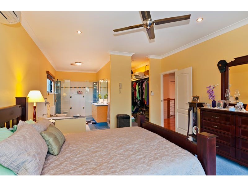 24 East Parkridge Drive, Brinsmead QLD 4870