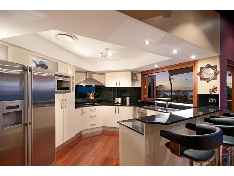 14 Webber Esplanade, Cooktown QLD 4895