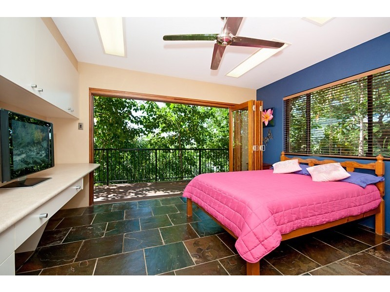 14 Webber Esplanade, Cooktown QLD 4895