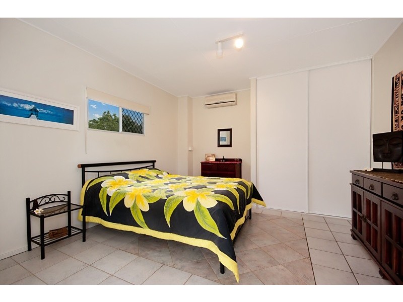 17 – 19 Soderberg Close, Redlynch QLD 4870