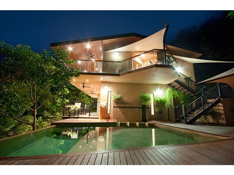 Cooktown – Webber Esplanade, Cairns QLD 4870