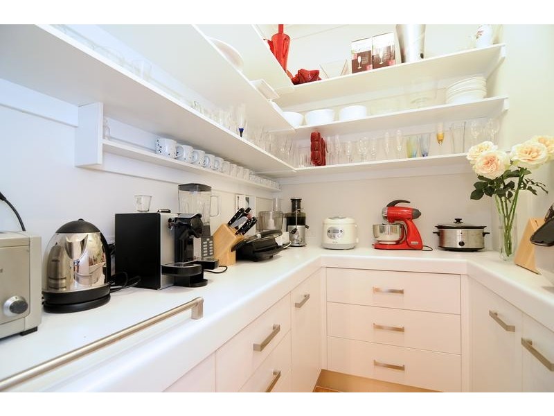 Macarthur Close, Cairns QLD 4870