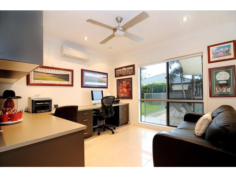 Macarthur Close, Cairns QLD 4870