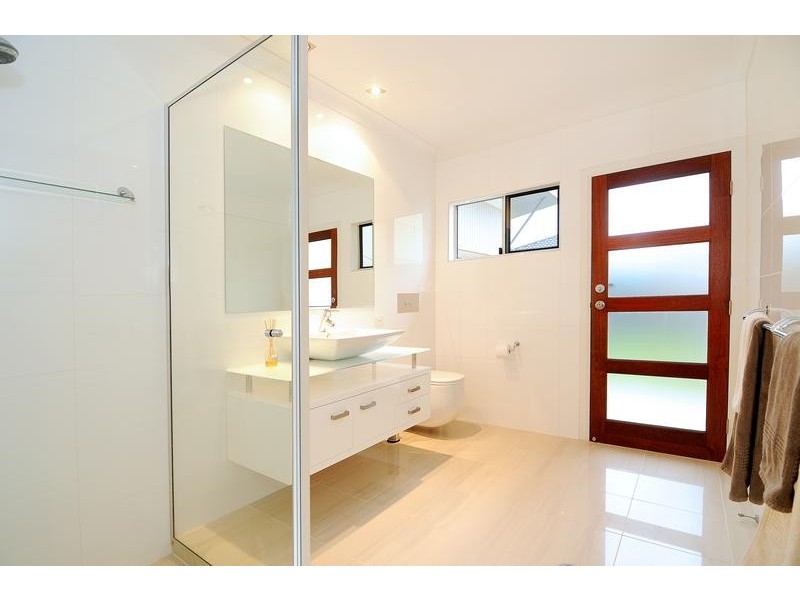 Macarthur Close, Cairns QLD 4870