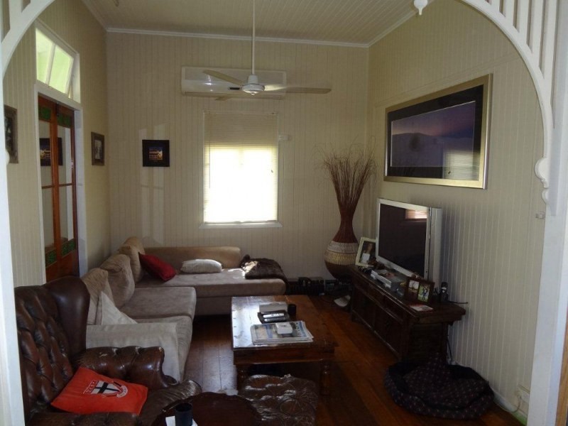 18 Victoria Street, Cairns QLD 4870