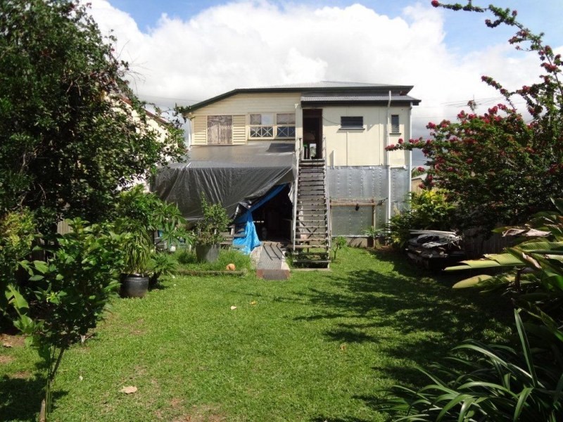 18 Victoria Street, Cairns QLD 4870