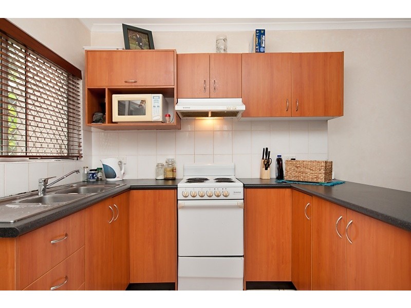 44 Trinity Beach Road, Trinity Beach QLD 4879