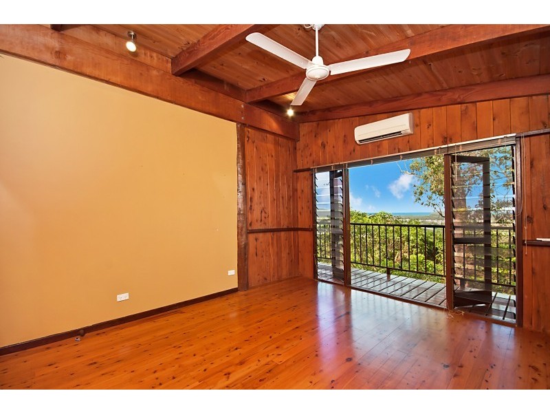 14 Jarda Street, Smithfield QLD 4878