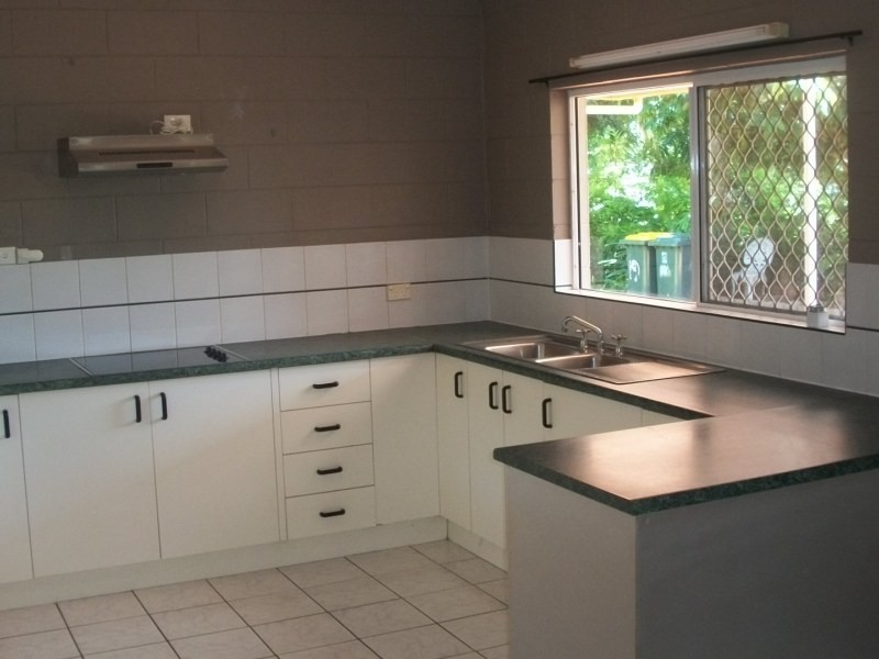 19 Pitt Street, Earlville QLD 4870