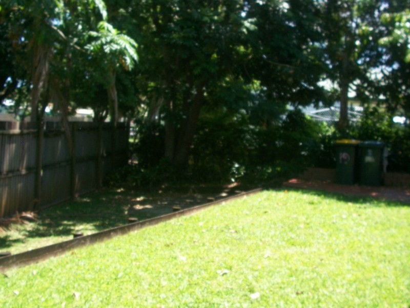 19 Pitt Street, Earlville QLD 4870