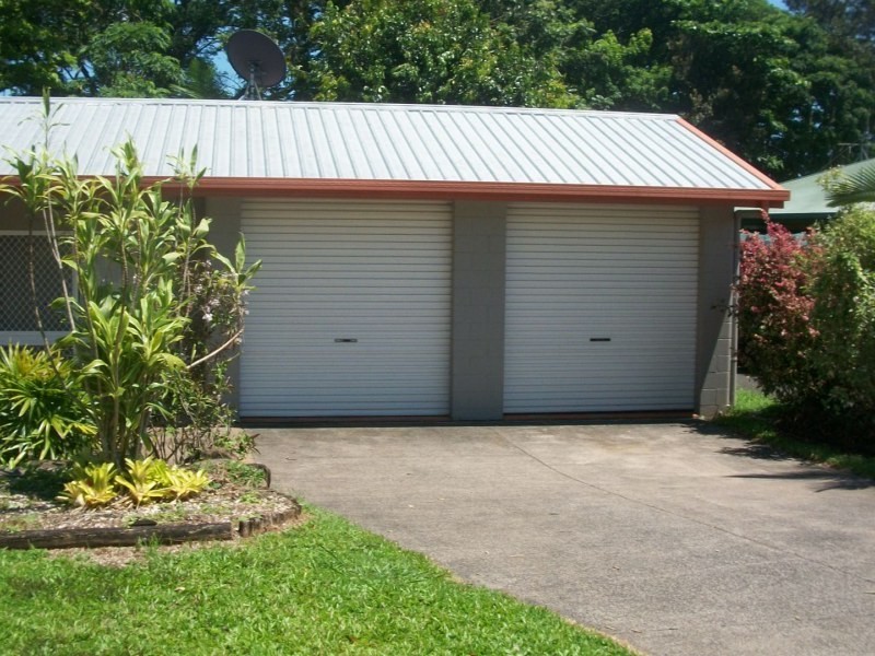 19 Pitt Street, Earlville QLD 4870