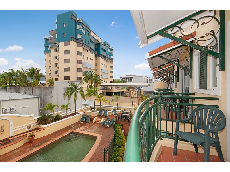 Unit 40/62 Abbott Street, Cairns City QLD 4870