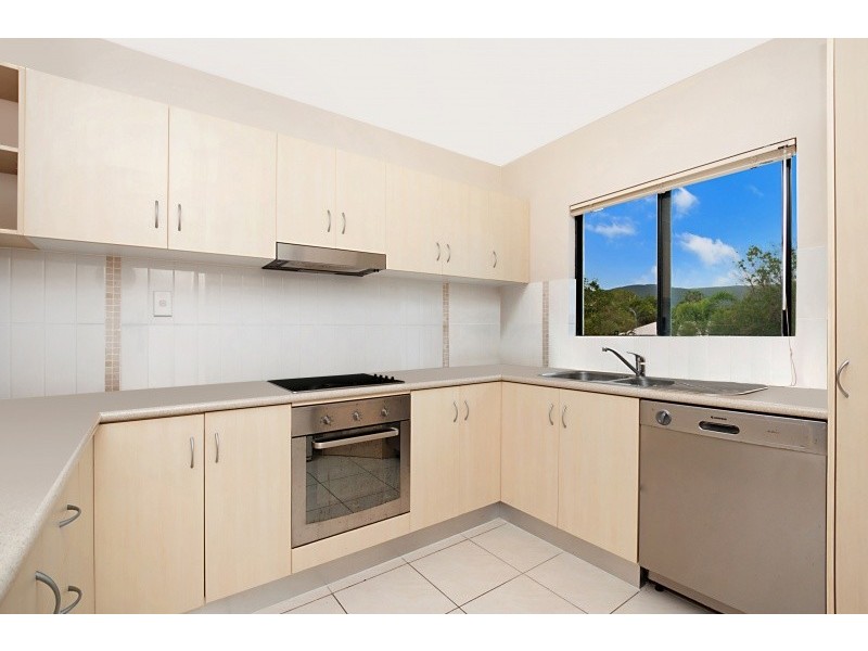 Unit 7/12 Oyster Court, Trinity Beach QLD 4879