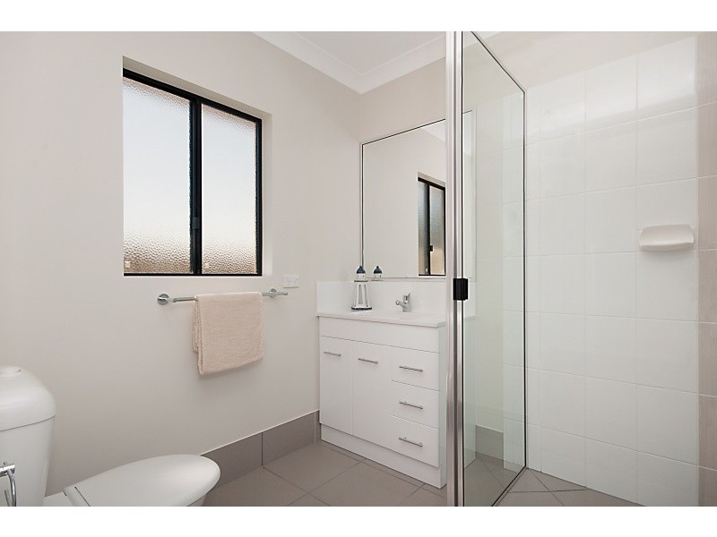 136 Timberlea Drive, Bentley Park QLD 4869
