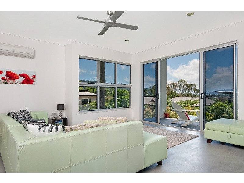 47 Flecker Street, Whitfield QLD 4870