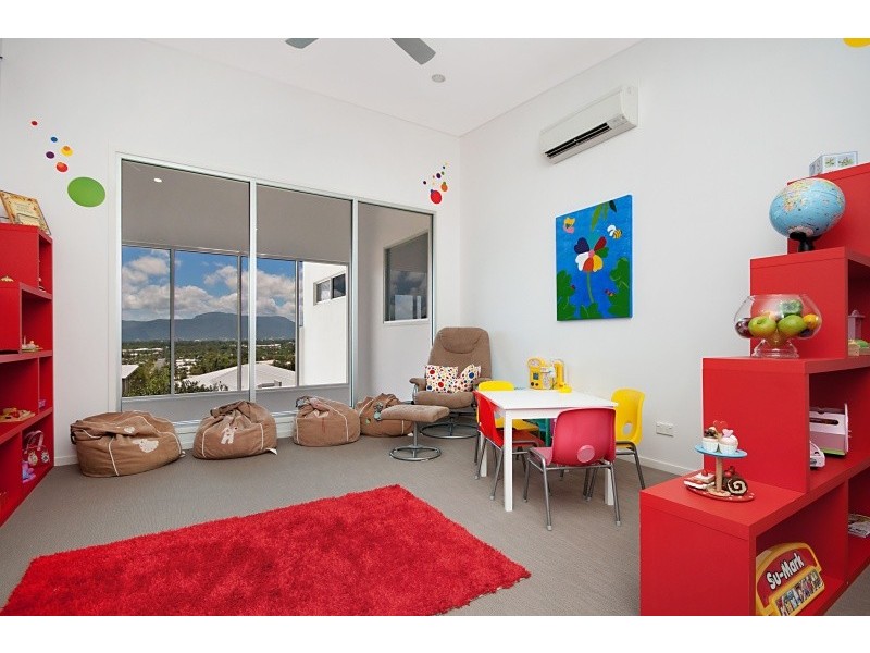 47 Flecker Street, Whitfield QLD 4870