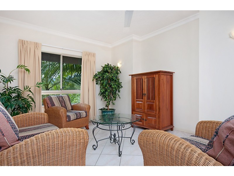 Unit 1614/2 Greenslopes Street, Cairns QLD 4870