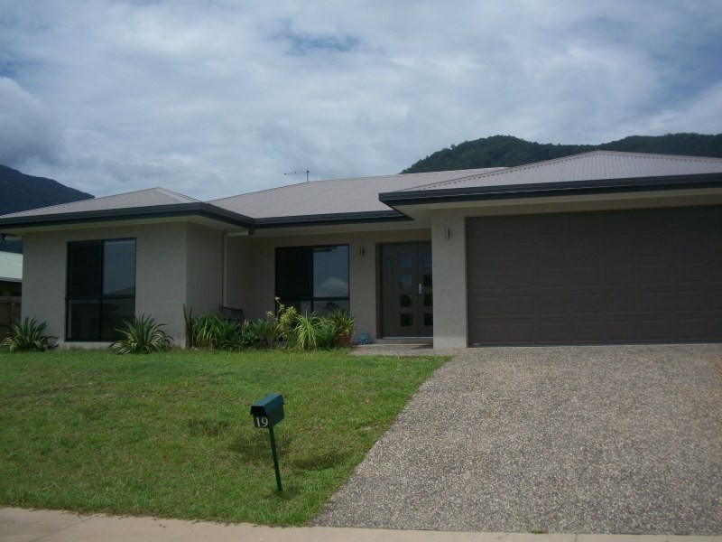 19 Shellbourne Street, Edmonton QLD 4869