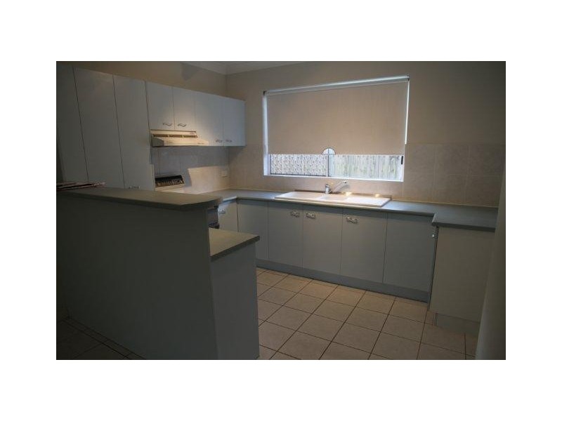 Unit 8/16 Springfield Crescent, Manoora QLD 4870