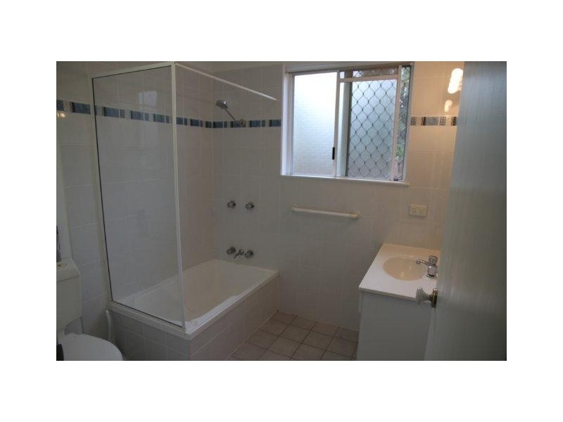 Unit 8/16 Springfield Crescent, Manoora QLD 4870