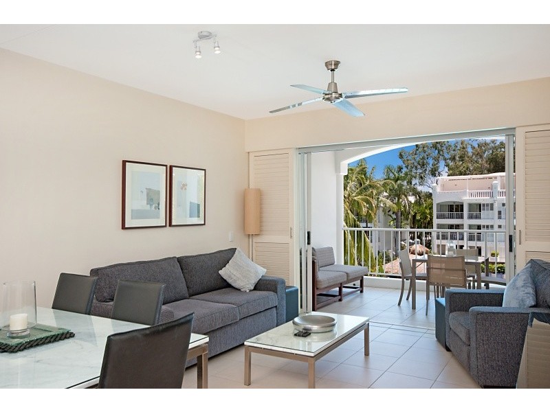 123 Williams Esplanade, Palm Cove QLD 4879