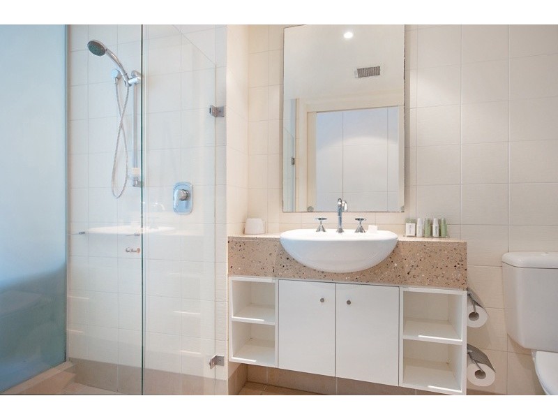 123 Williams Esplanade, Palm Cove QLD 4879
