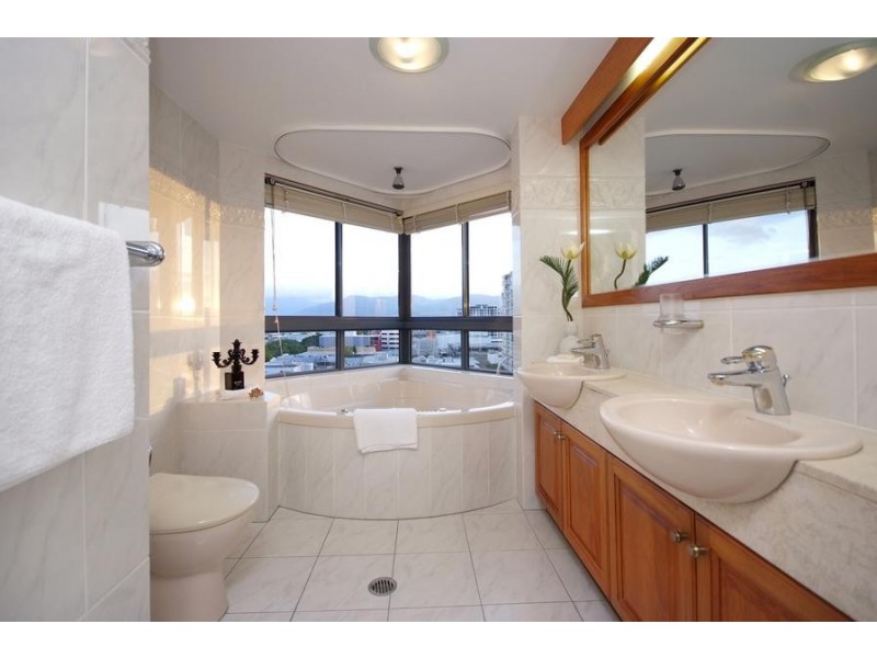 Unit 902/73 – 75 The Esplanade, Cairns City QLD 4870