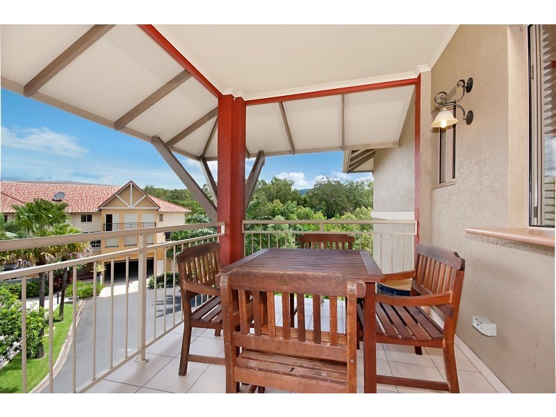 Unit 1128/2 Greenslopes Street, Cairns North QLD 4870