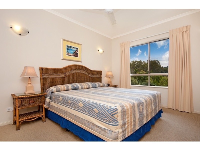 Unit 1128/2 Greenslopes Street, Cairns North QLD 4870