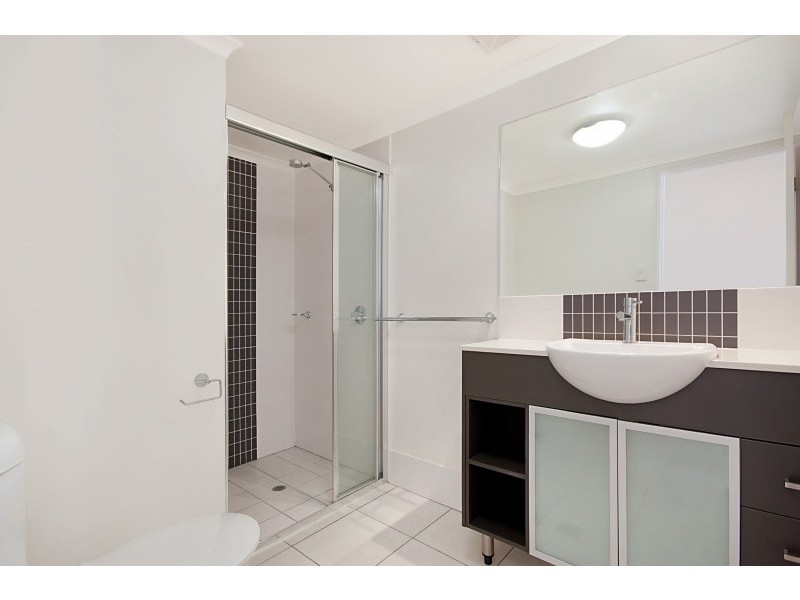 23 – 27 Mcleod Street, Cairns City QLD 4870