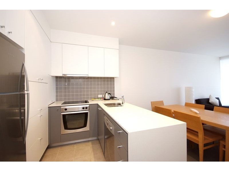 1 Marlin Parade, Cairns City QLD 4870