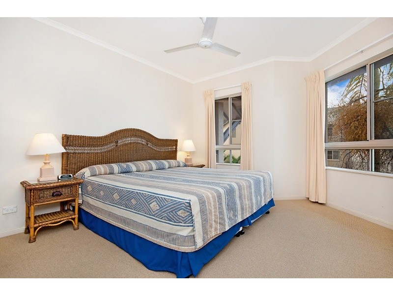 Unit 1415/2 Greenslopes Street, North Cairns QLD 4870