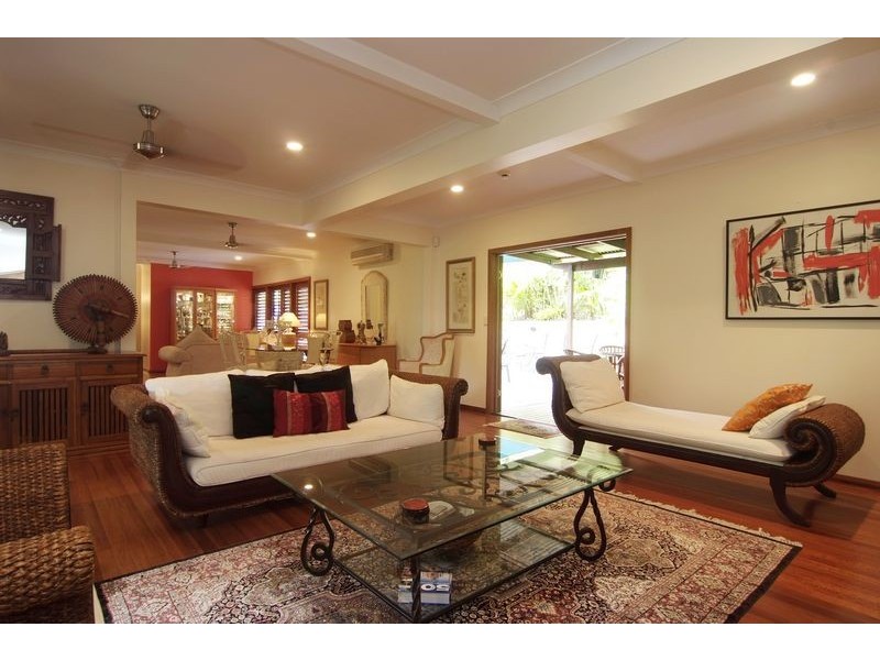 28 Bellevue Crescent, Edge Hill QLD 4870