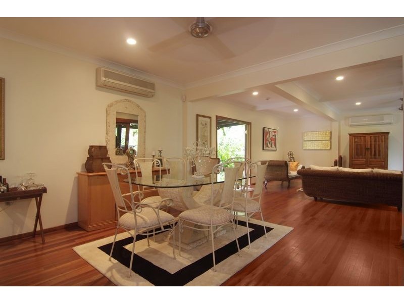 28 Bellevue Crescent, Edge Hill QLD 4870
