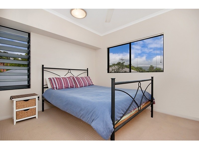 Unit 8/12 Oyster Court, Trinity Beach QLD 4879