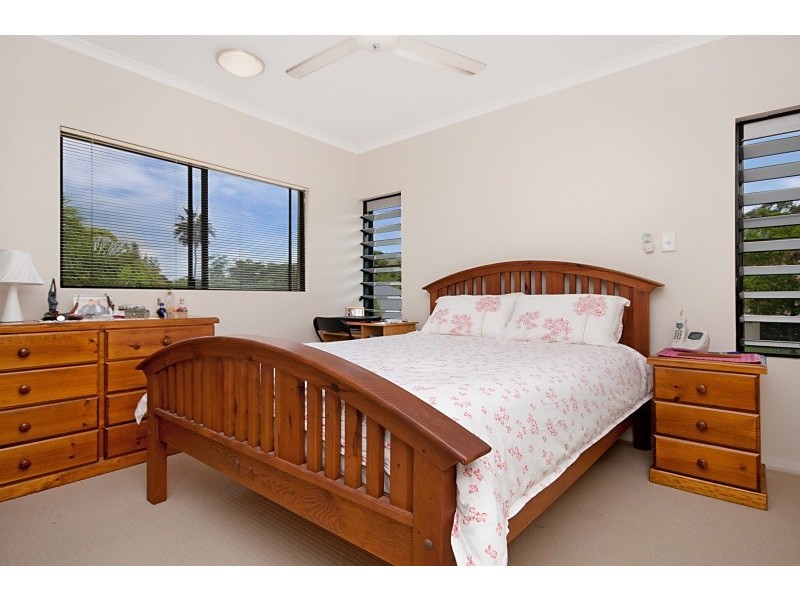 Unit 8/12 Oyster Court, Trinity Beach QLD 4879