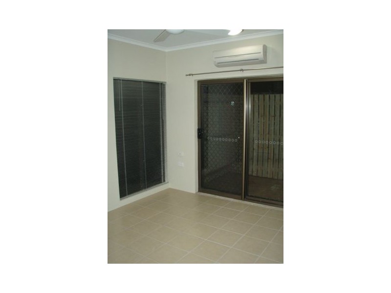 Unit 1/21 Balaclava Road, Earlville QLD 4870