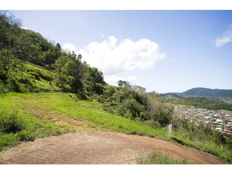 Lot 103 / , 89 Summer Hill Drive, Mooroobool QLD 4870