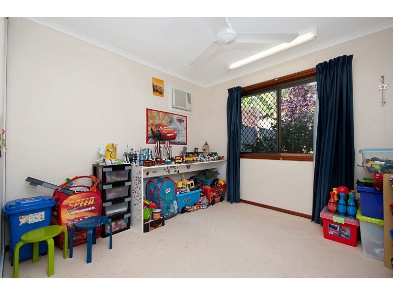 18 Kestrel Street, Bayview Heights QLD 4868